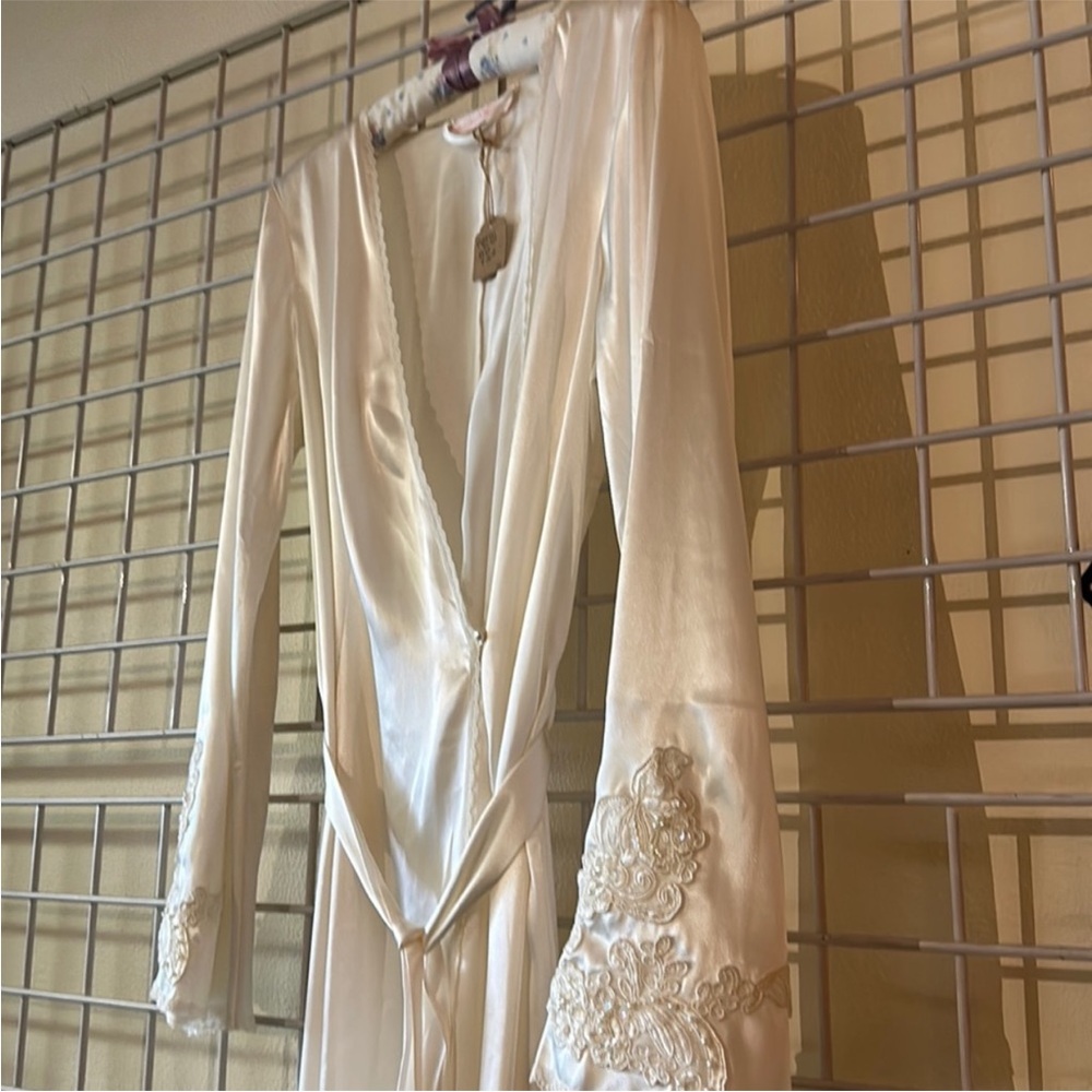 Vintage Victoria’s Secret Robe